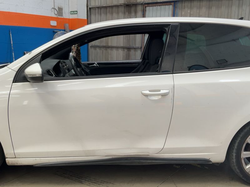 Volkswagen Golf VI 2.0 TDI GTD 2009 – снимка 4