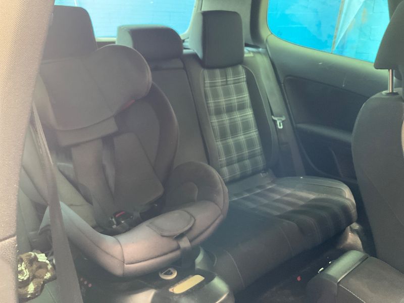 Volkswagen Golf VI 2.0 TDI GTD 2009 – снимка 19