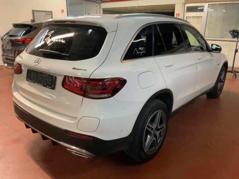 Mercedes-Benz GLC-Klasse GLC 300 de 4Matic AMG Line 2021 – снимка 8
