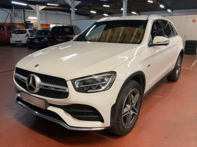 Mercedes-Benz GLC-Klasse GLC 300 de 4Matic AMG Line 2021 – снимка 2