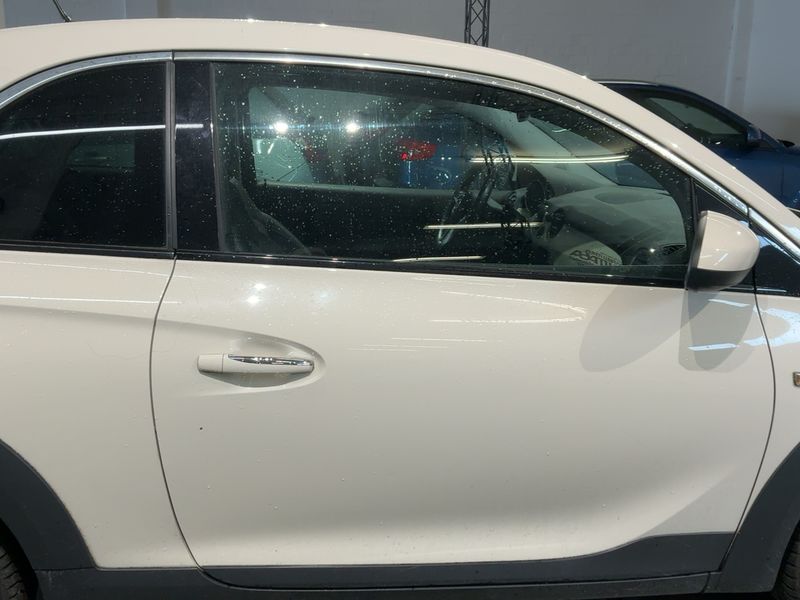 Opel Adam 1.0 Turbo Rocks ecoFlex 2016 – снимка 10