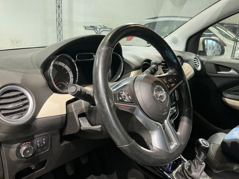 Opel Adam 1.0 Turbo Rocks ecoFlex 2016 – снимка 30