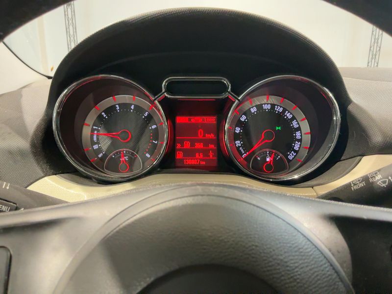 Opel Adam 1.0 Turbo Rocks ecoFlex 2016 – снимка 18