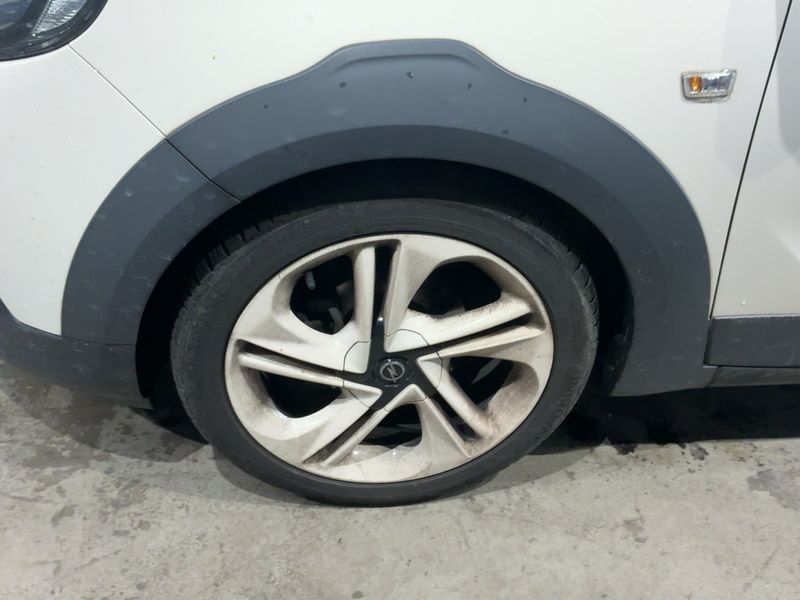 Opel Adam 1.0 Turbo Rocks ecoFlex 2016 – снимка 3