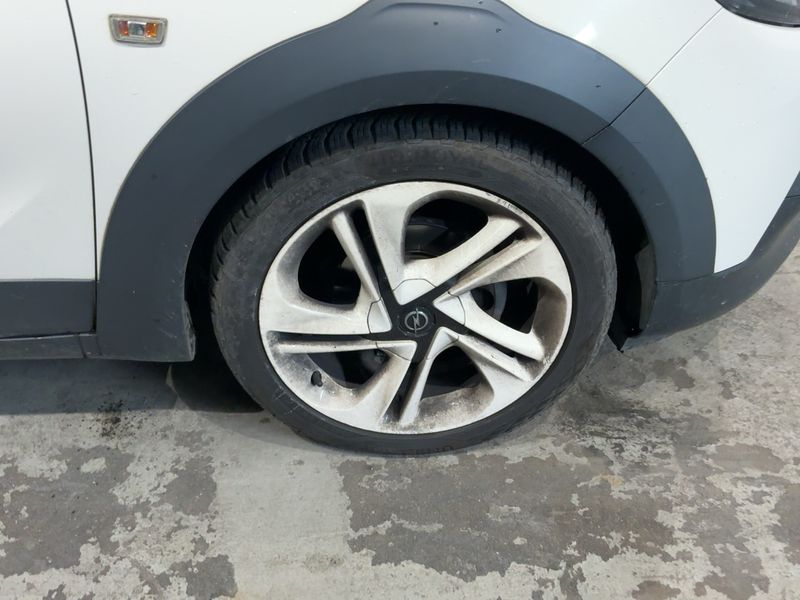 Opel Adam 1.0 Turbo Rocks ecoFlex 2016 – снимка 11