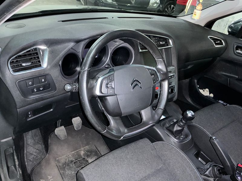 Citroen C4 1.6 Blue-HDi Feel Edition 2015 – снимка 35