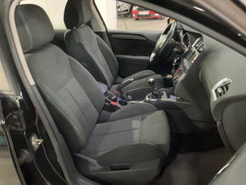 Citroen C4 1.6 Blue-HDi Feel Edition 2015 – снимка 16