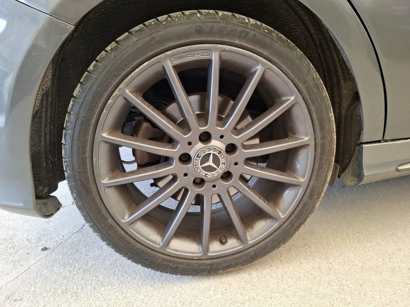 Mercedes-Benz A-Klasse A 220 CDI 4Matic AMG Sport 2014 – снимка 9