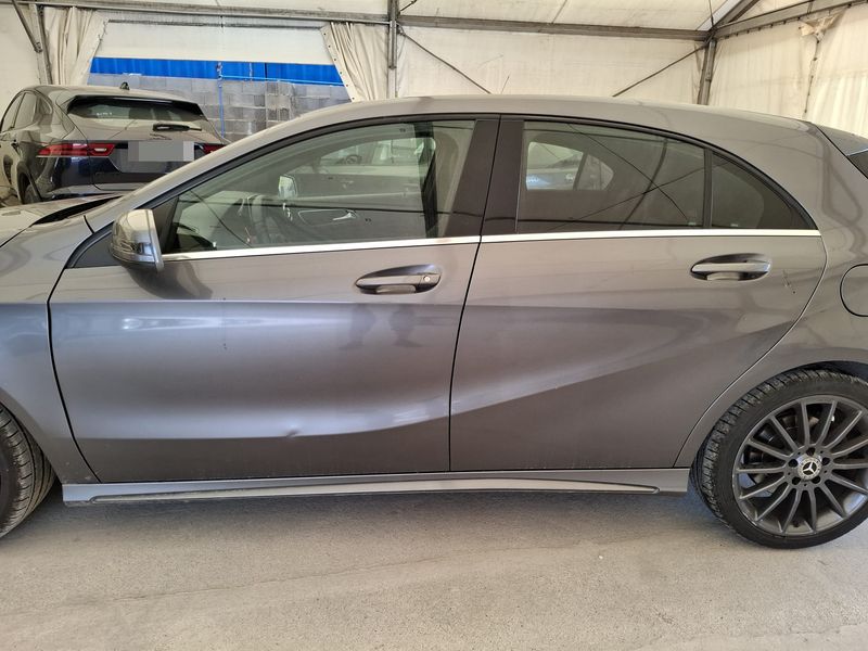 Mercedes-Benz A-Klasse A 220 CDI 4Matic AMG Sport 2014 – снимка 4