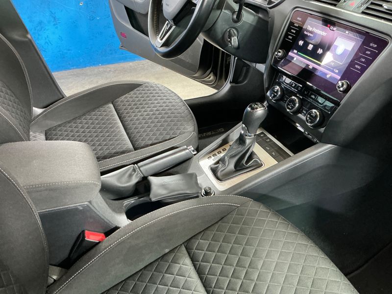 Skoda Octavia 1.0 TSI Drive 2017 – снимка 29