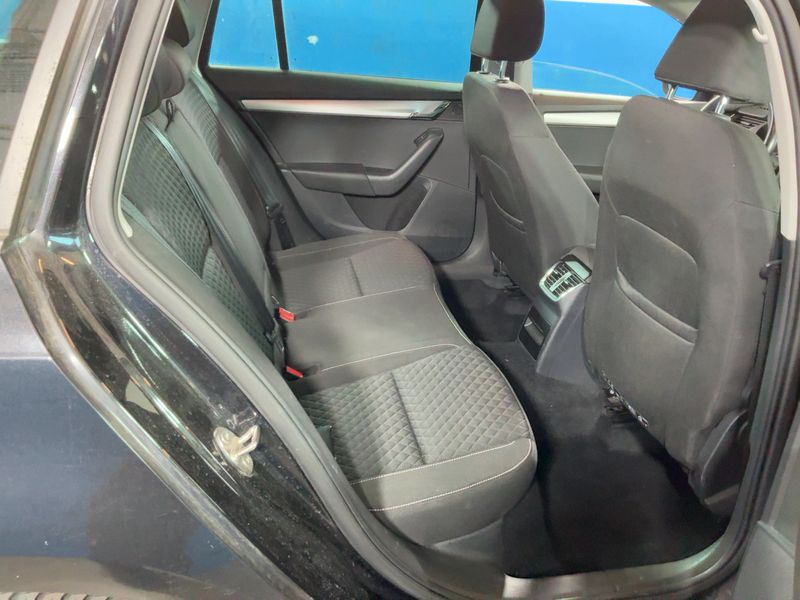 Skoda Octavia 1.0 TSI Drive 2017 – снимка 19