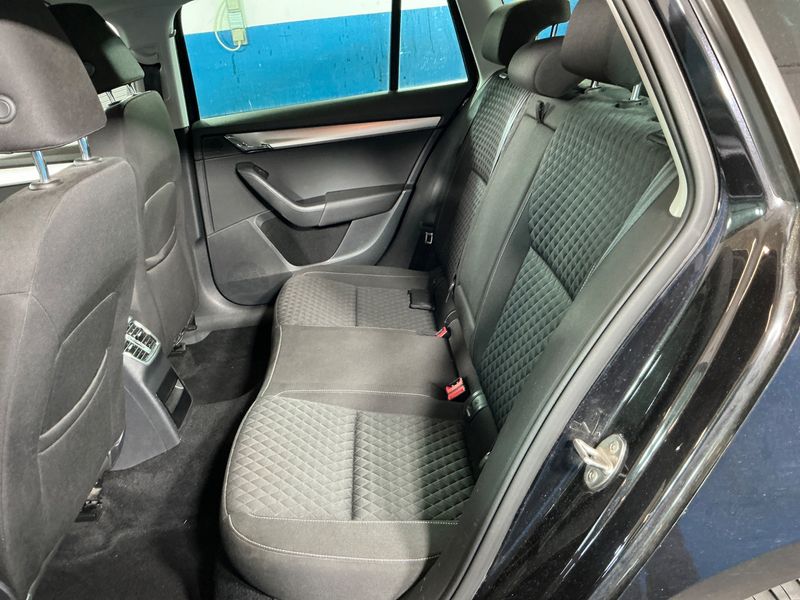 Skoda Octavia 1.0 TSI Drive 2017 – снимка 25