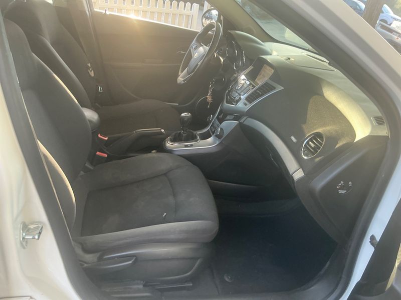 Chevrolet Cruze 2.0 Diesel LTZ 2012 – снимка 3