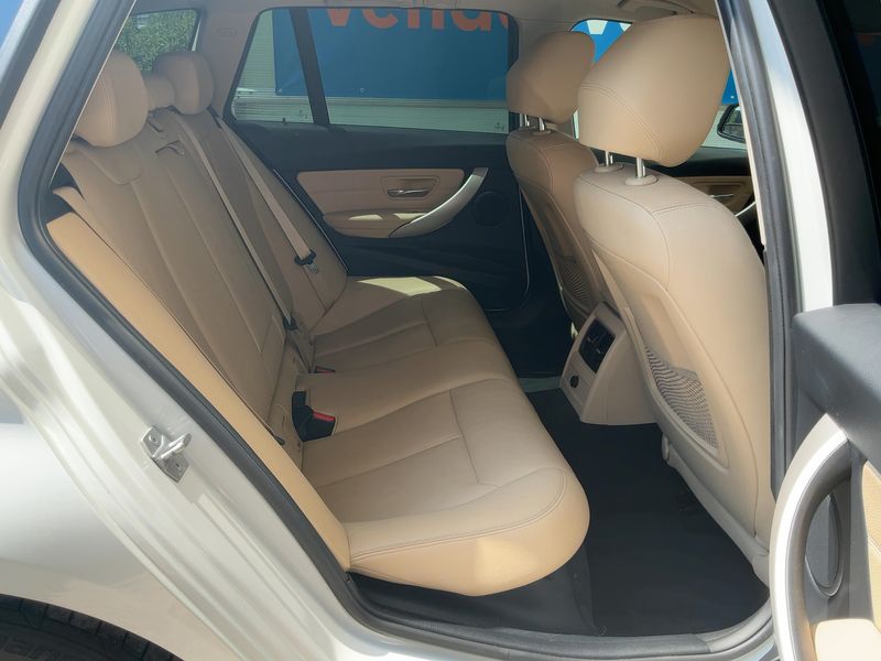 BMW 3er 320d Lounge 2017 – снимка 14