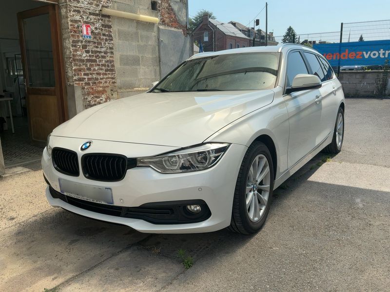 BMW 3er 320d Lounge 2017