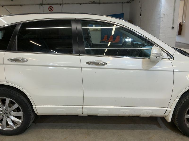Honda CR-V 2.0 VTEC Executive 2010 – снимка на щета
