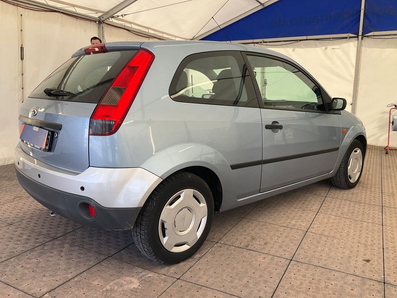 Ford Fiesta 1.3 Viva X 2005 – снимка 2