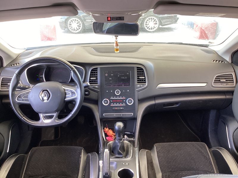 Renault Megane 1.6 dCi Energy Zen 2016 – снимка 17