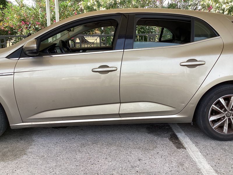 Renault Megane 1.6 dCi Energy Zen 2016 – снимка 4