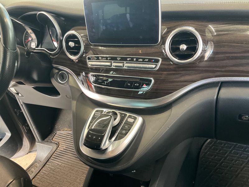 Mercedes-Benz V-Klasse V 250 d lang BlueTEC Avantgarde Edition 2015 – снимка 26