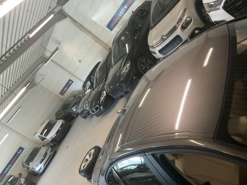 BMW 3er 320d EfficientDynamics Lounge 2012 – снимка 21
