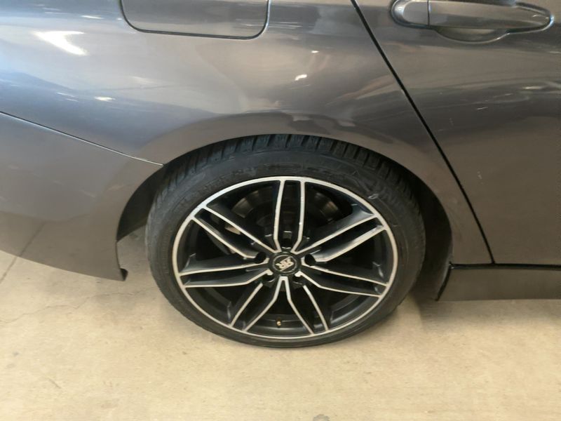 BMW 3er 320d EfficientDynamics Lounge 2012 – снимка 19