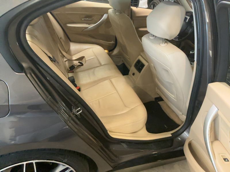 BMW 3er 320d EfficientDynamics Lounge 2012 – снимка 14
