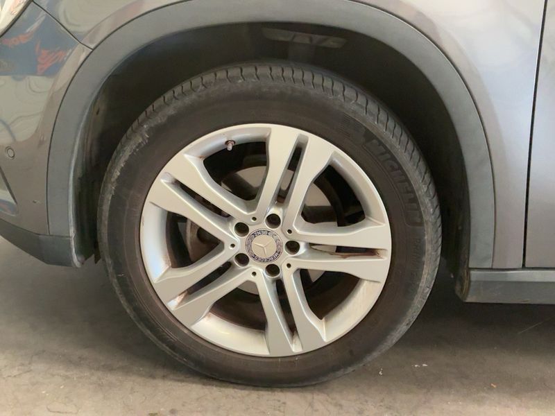 Mercedes-Benz GLA-Klasse GLA 200 d 4Matic Business 2015 – снимка 3