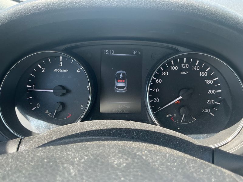 Nissan Pulsar 1.5 Turbodiesel Tekna 2016 – снимка 18