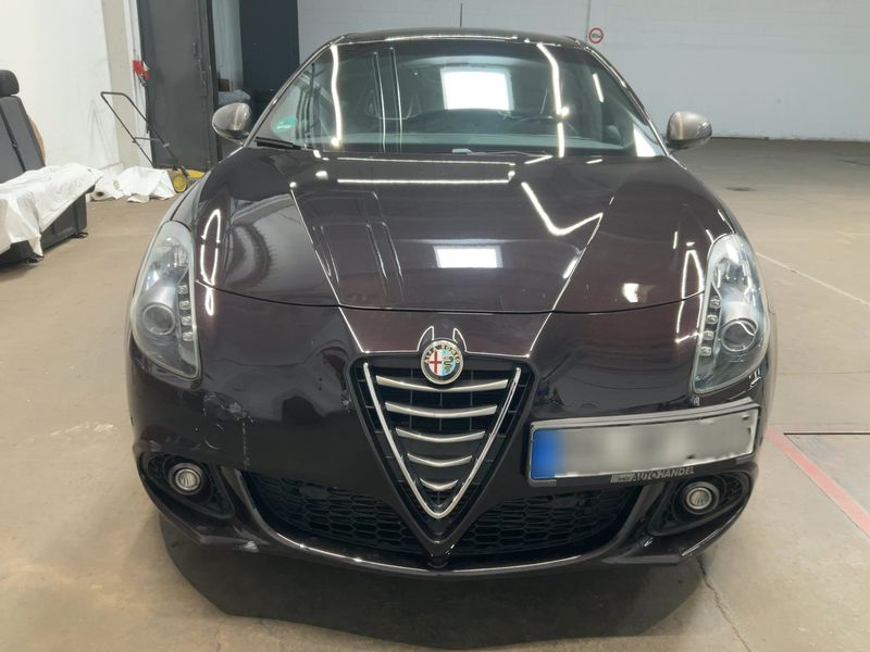 Alfa Romeo Giulietta 1.8 Turbo Quadrifoglio Verde 2015 – снимка 14