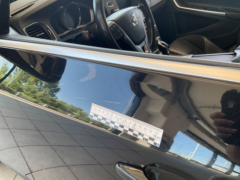 Volvo V60 2.0 D3 R-Design 2018 – снимка 22
