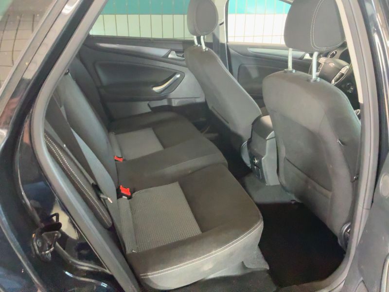 Ford Mondeo 2.0 TDCi Business Edition 2012 – снимка 19