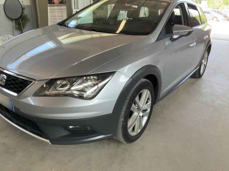 Seat Leon 2.0 TDI X-Perience 4Drive 2020 – снимка 2
