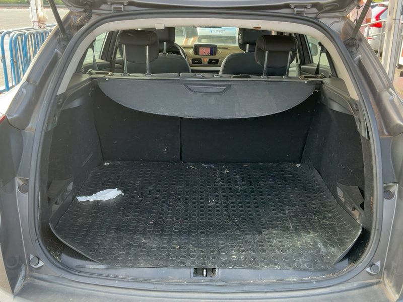 Renault Megane 1.5 dCi Dynamique 2010 – снимка 15
