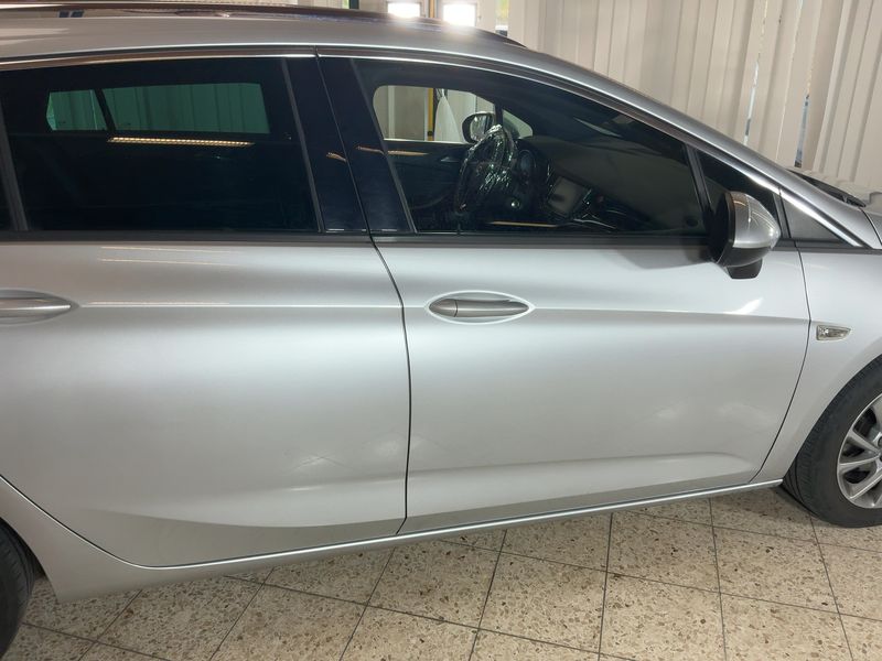 Opel Astra 1.6 CDTI DPF Dynamic Start&Stop 2019 – снимка 10