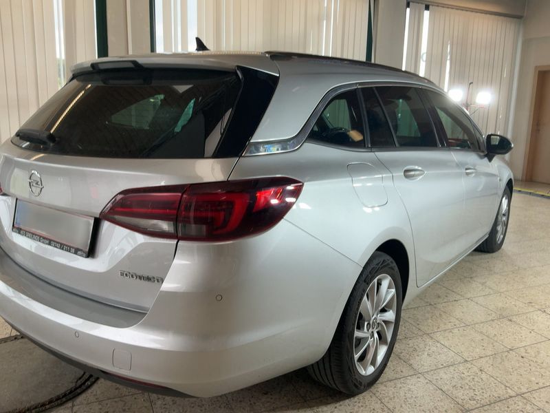 Opel Astra 1.6 CDTI DPF Dynamic Start&Stop 2019 – снимка 8