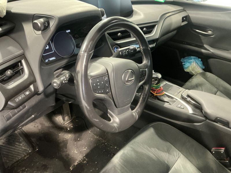 Lexus UX-Serie UX 250h Business 2019 – снимка 22