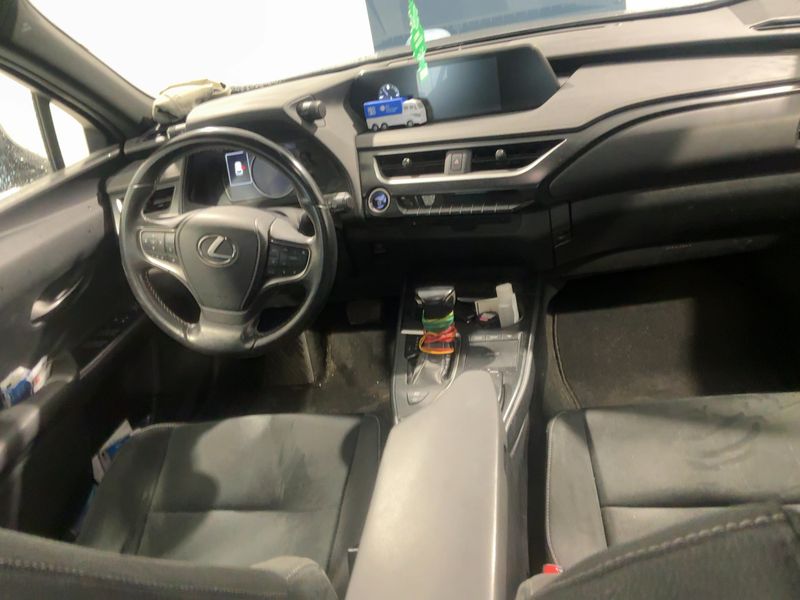 Lexus UX-Serie UX 250h Business 2019 – снимка 17
