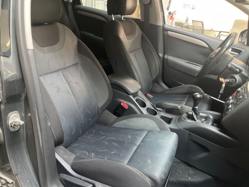 Citroen C4 1.6 HDi Confort 2012 – снимка 3