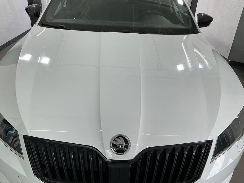 Skoda Superb 2.0 TDI SportLine 4x4 2018 – снимка 30
