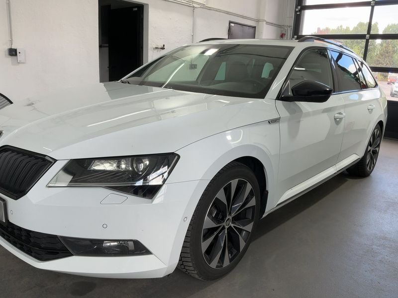 Skoda Superb 2.0 TDI SportLine 4x4 2018 – снимка 2