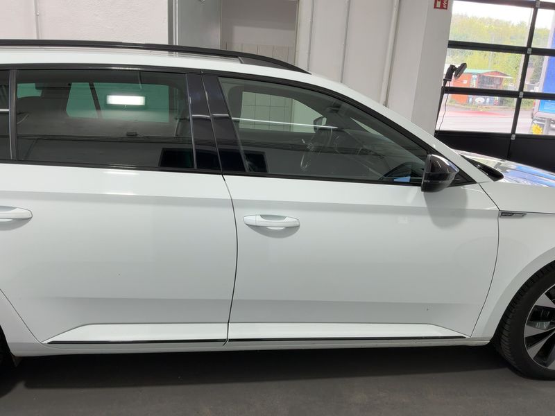 Skoda Superb 2.0 TDI SportLine 4x4 2018 – снимка 10