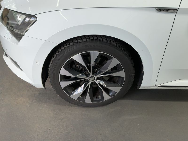 Skoda Superb 2.0 TDI SportLine 4x4 2018 – снимка 3