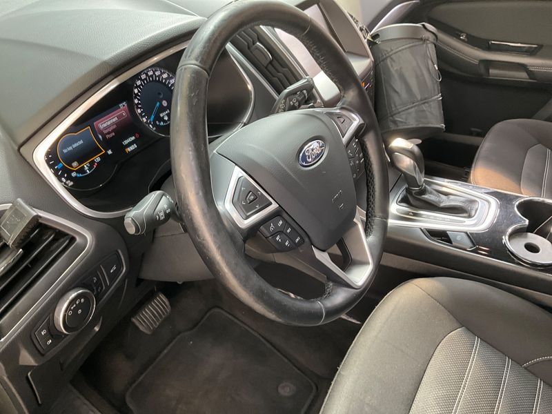 Ford Galaxy 2.0 TDCi Titanium 2016 – снимка 27