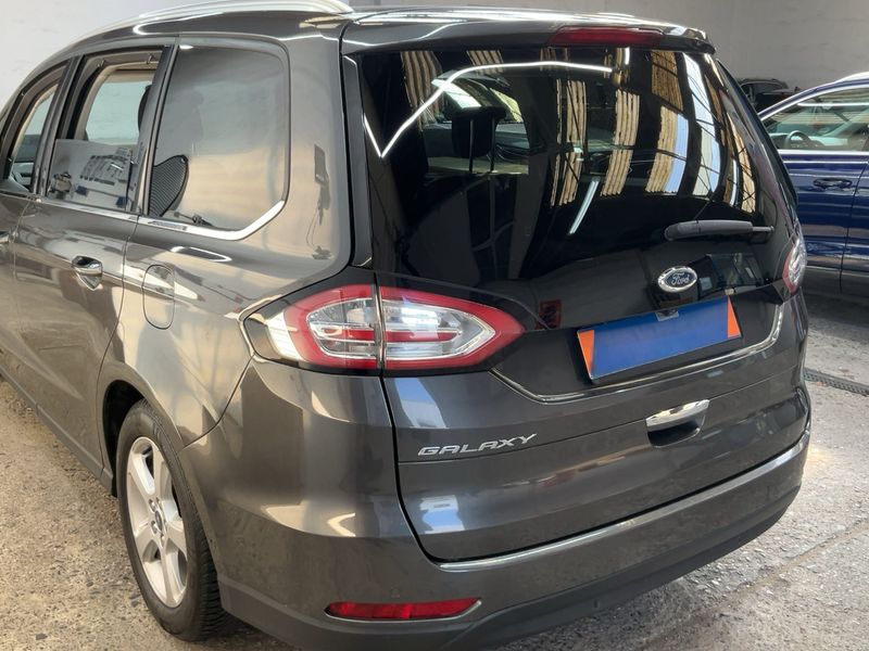 Ford Galaxy 2.0 TDCi Titanium 2016 – снимка 6