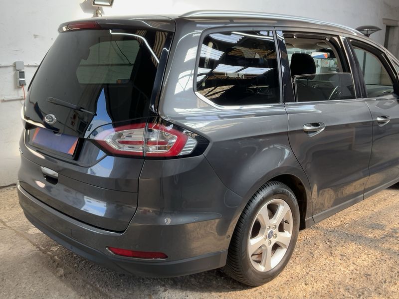 Ford Galaxy 2.0 TDCi Titanium 2016 – снимка 8