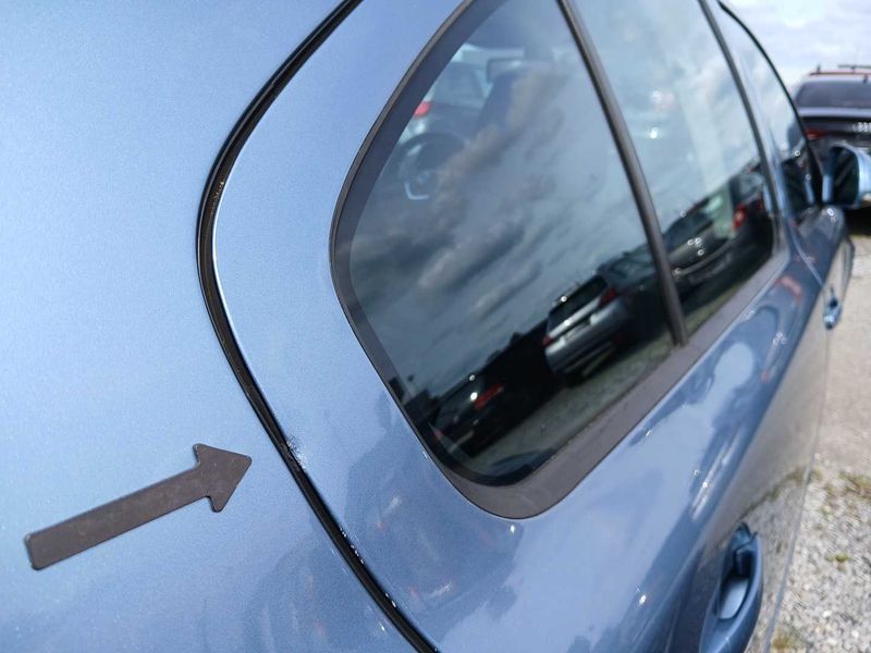 Skoda Octavia 1.6 TDI Ambiente 2010 – снимка 31