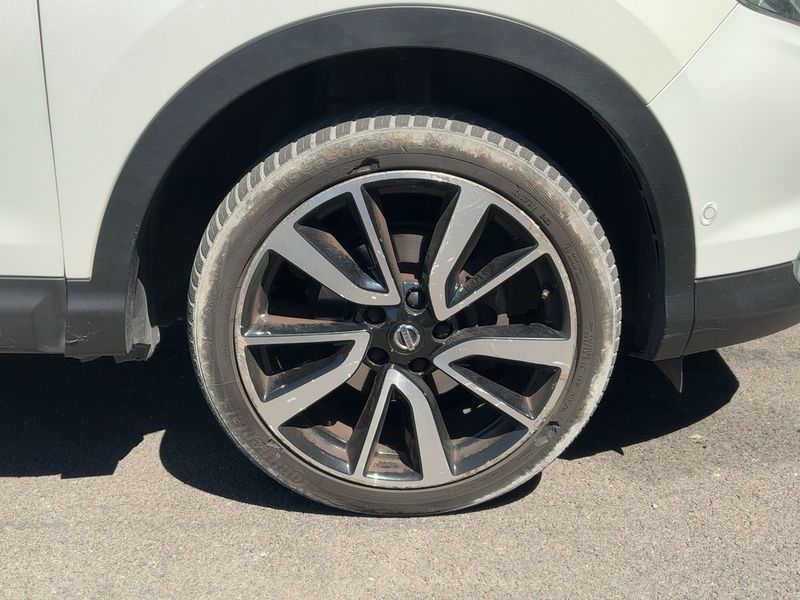 Nissan Qashqai 1.6 N-Connecta 2017 – снимка 11