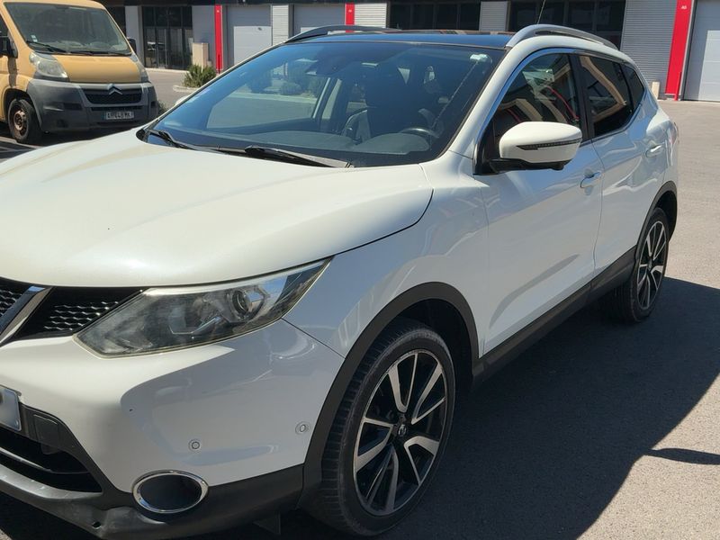 Nissan Qashqai 1.6 N-Connecta 2017 – снимка 2