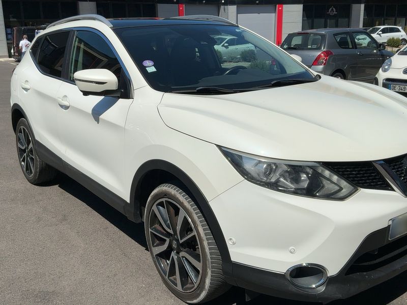 Nissan Qashqai 1.6 N-Connecta 2017 – снимка 12